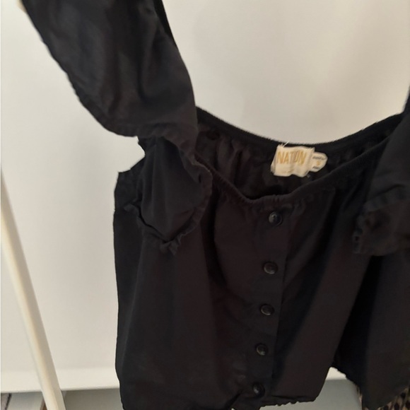 Cropped black with fun sleeves top - Picture 3 of 3